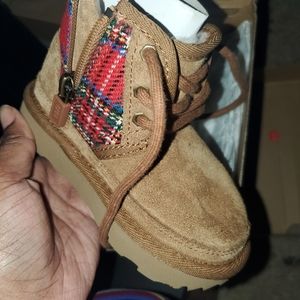 Ugg Neumel II